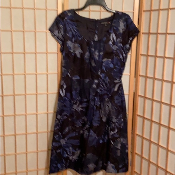 Banana Republic Dresses & Skirts - EUC Banana Republic Mad Men collection size 6